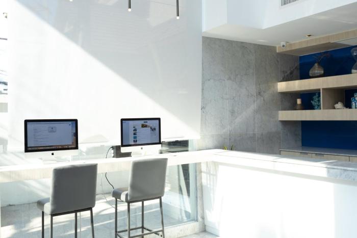 holiday inn express pattaya central an ihg hotel