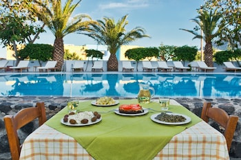 hotel makarios