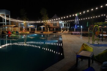 ilaya hotel and resort