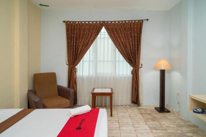 reddoorz plus near uin banjarmasin