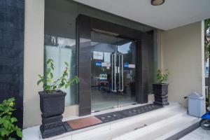 reddoorz plus near uin banjarmasin