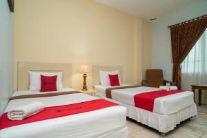 reddoorz plus near uin banjarmasin