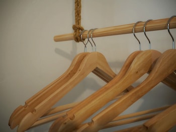 adonis hotel and apartments