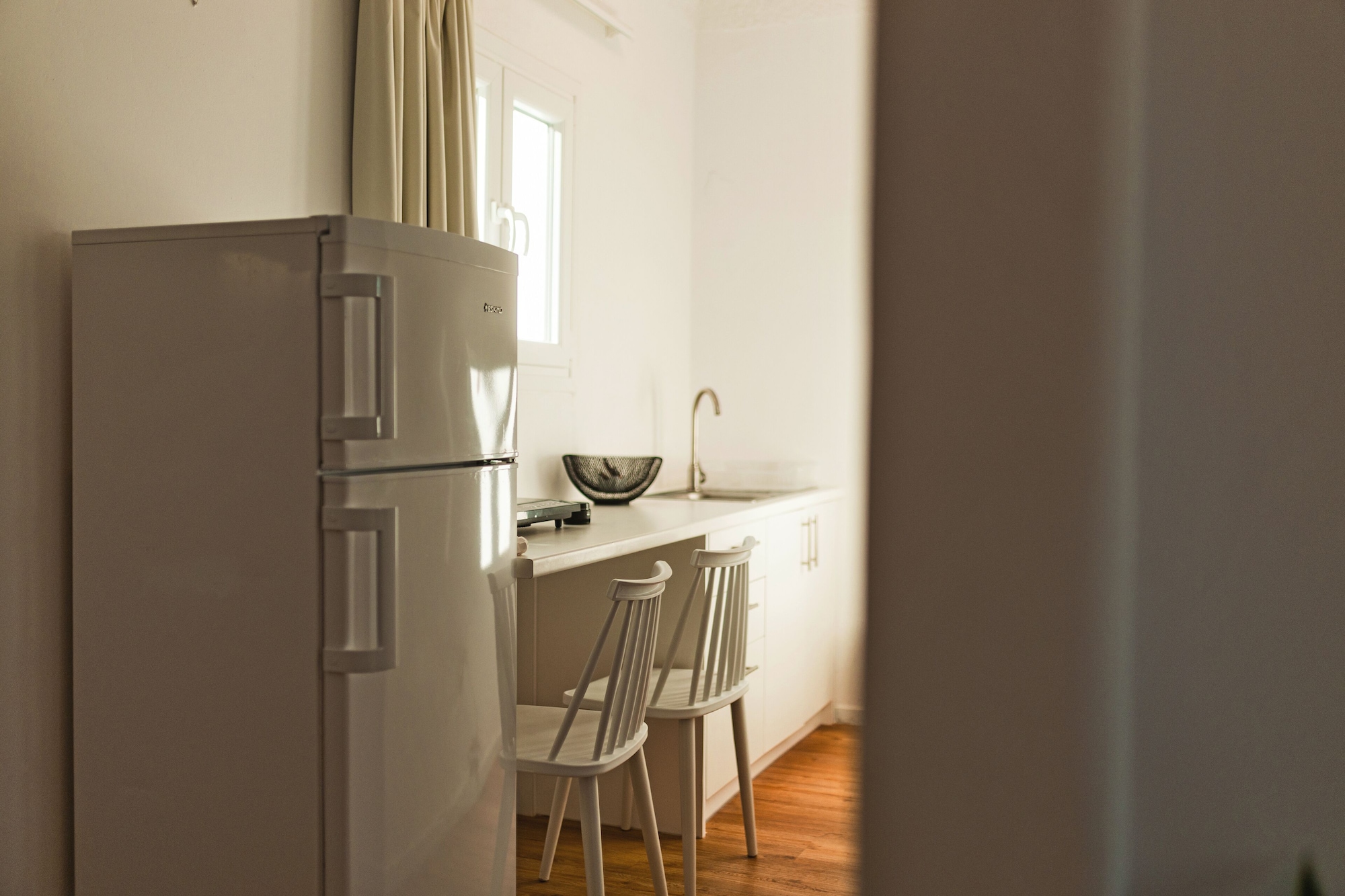 adonis hotel and apartments