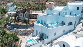 white cave villas