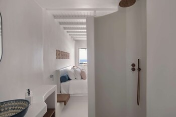 Andronis Minois,Parasporos>>Krotiri,5 star