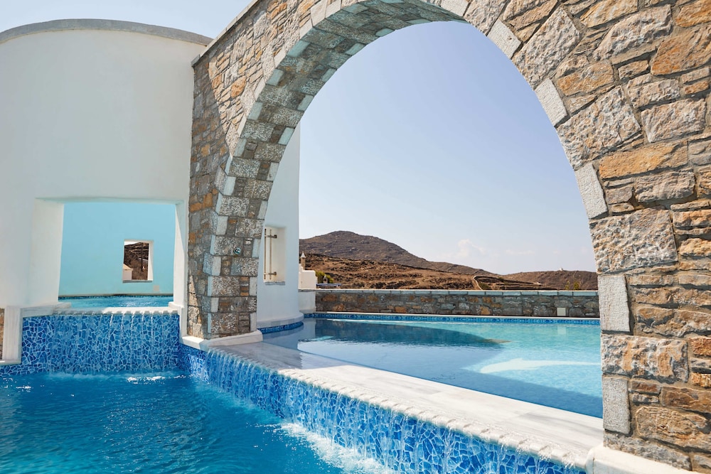 vigla hotel