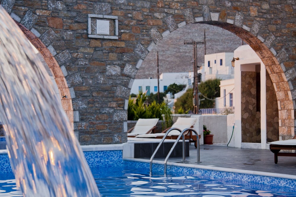 vigla hotel