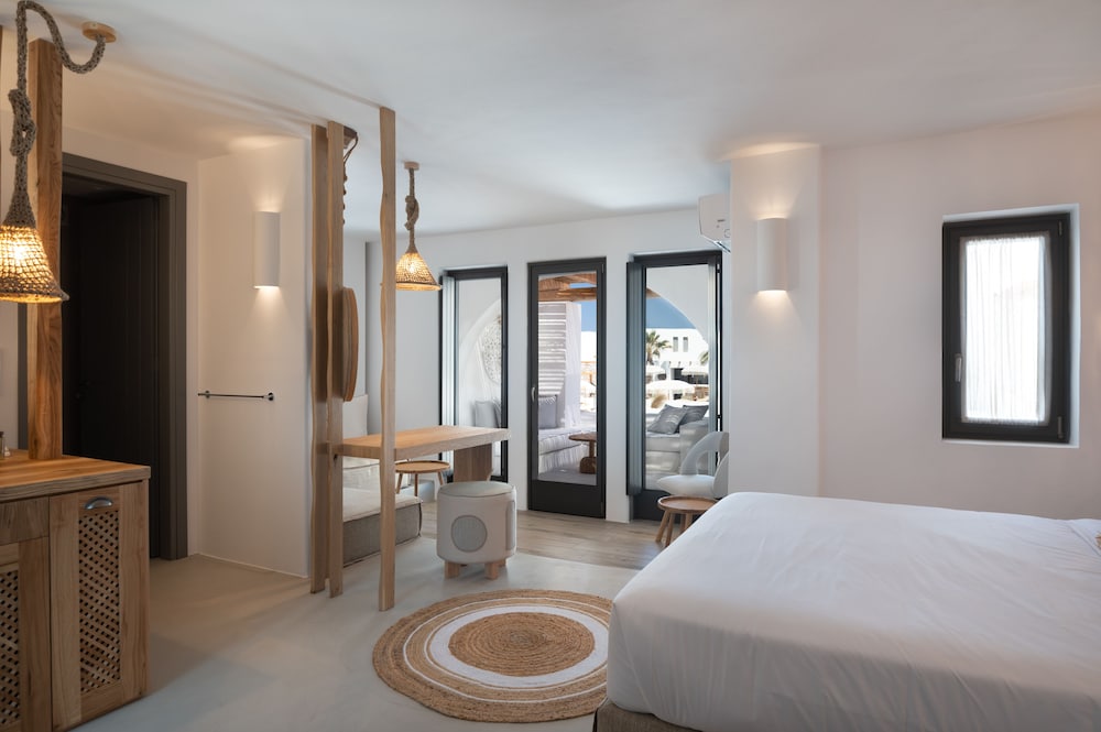 paros