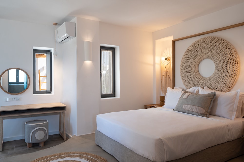 paros