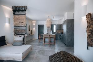 paros