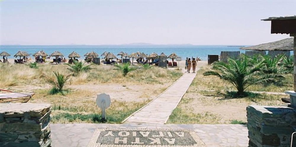 tinos