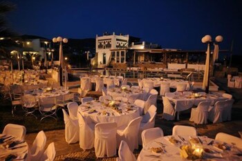 tinos