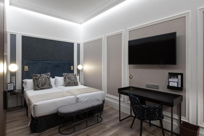 catalonia plaza catalunya