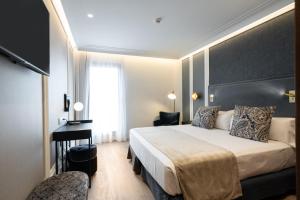 catalonia plaza catalunya