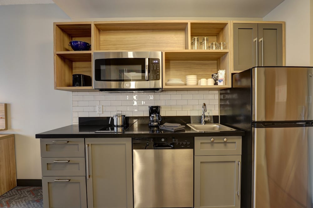 candlewood suites kingston west an ihg hotel