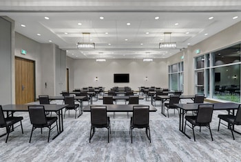 candlewood suites kingston west an ihg hotel