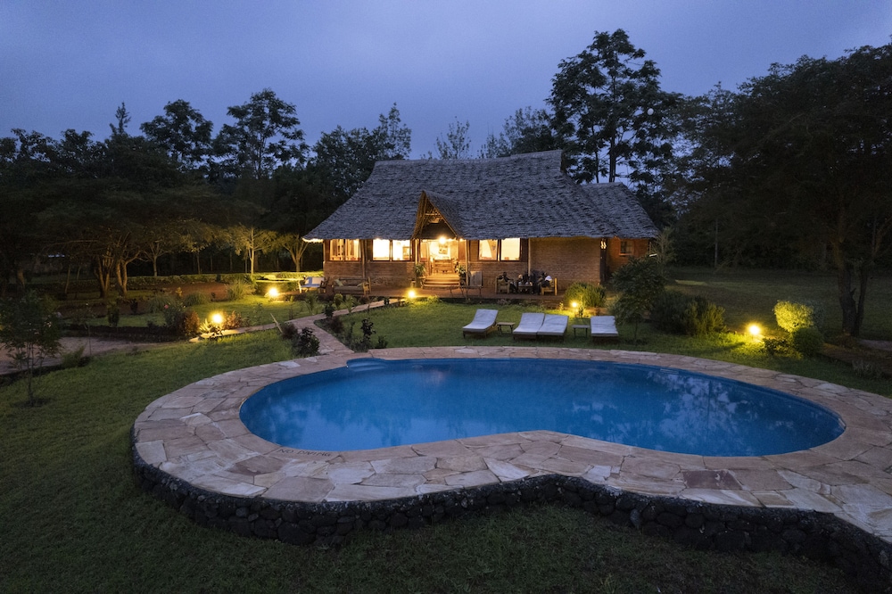 lake manyara national park