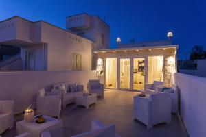 Petra Bianca,Near Pazzi Island,3 star