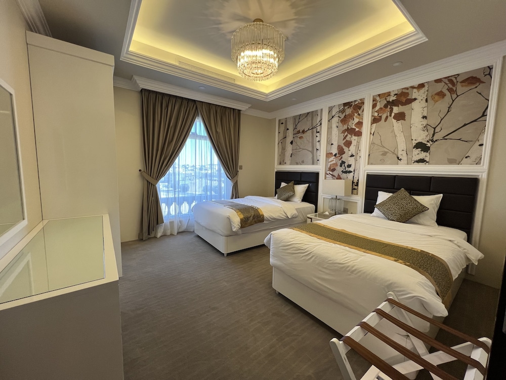 remaj hotel