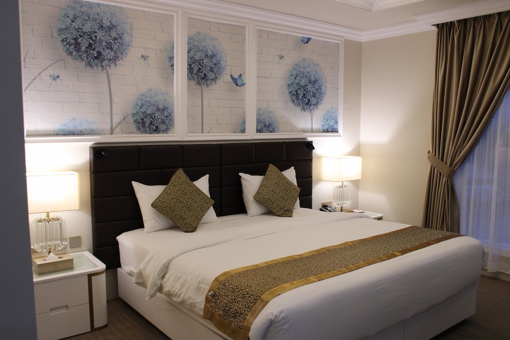 remaj hotel