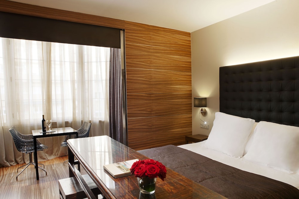 hotel gran derby suite