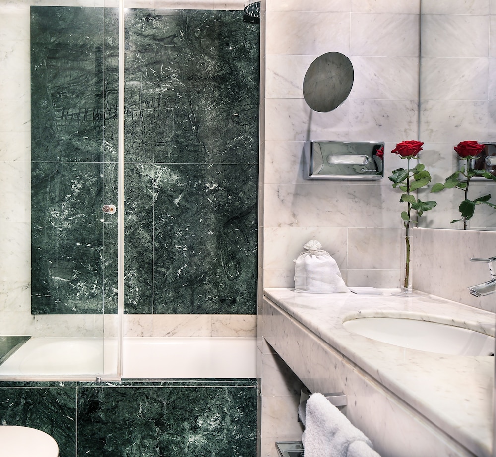 hotel gran derby suite