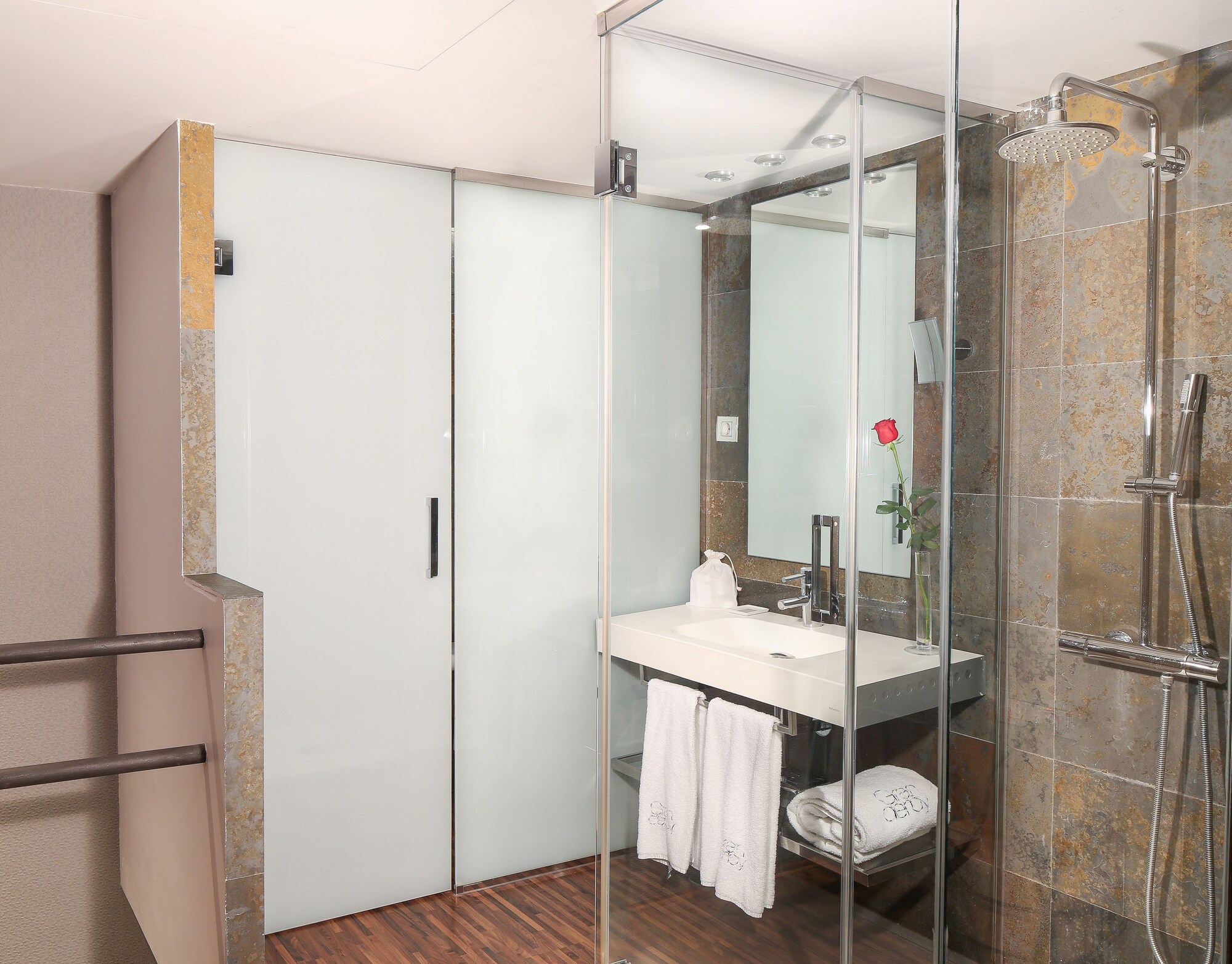hotel gran derby suite