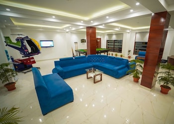 The Euphoria Grand,Tutikandi,3 star