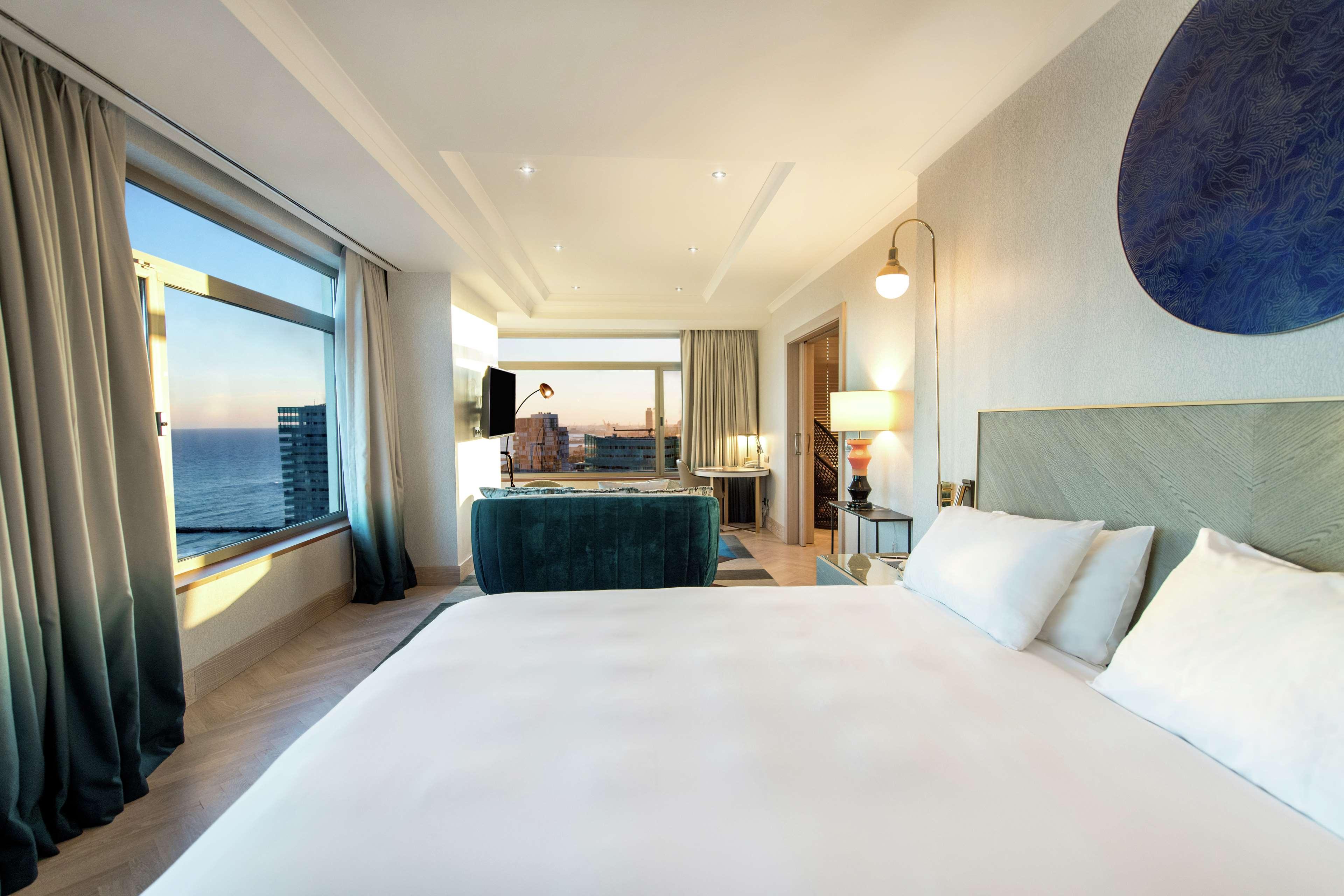 hilton diagonal mar barcelona