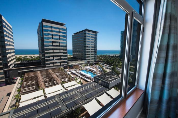 hilton diagonal mar barcelona