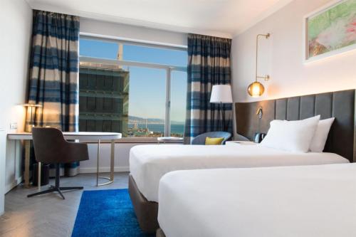 hilton diagonal mar barcelona