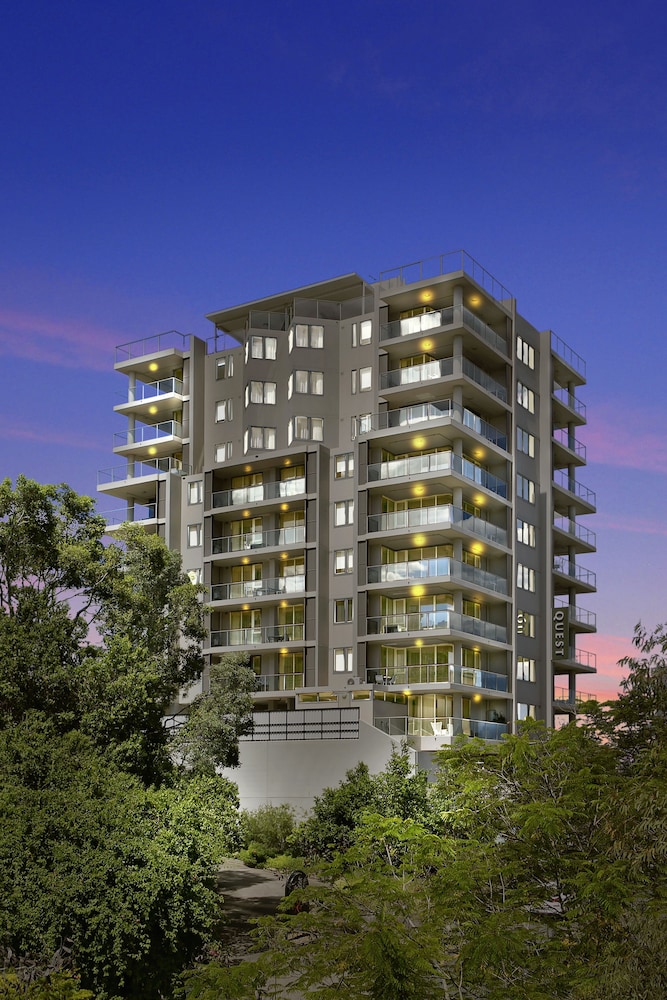 hotel diana south brisbane