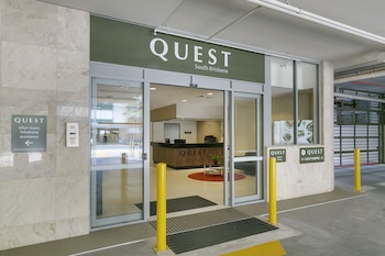 hotel diana south brisbane