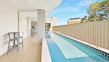 hotel diana south brisbane