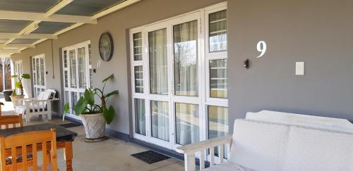 graceland guest house