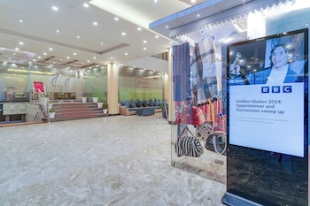 hotel golden leaf kashmir