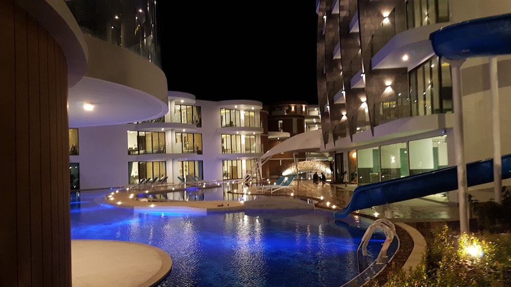 letsphuket twin sands resort and spa