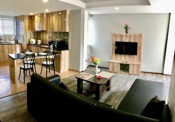 tara serviced apartments