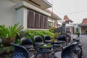 cakra homestay