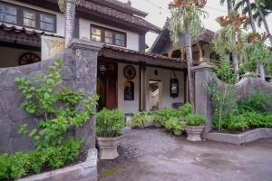 cakra homestay