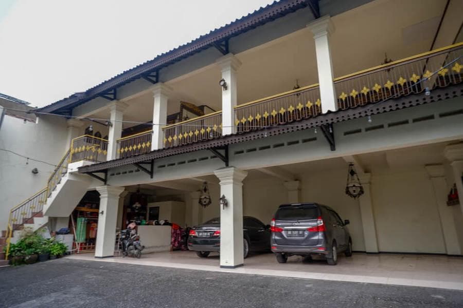 cakra homestay