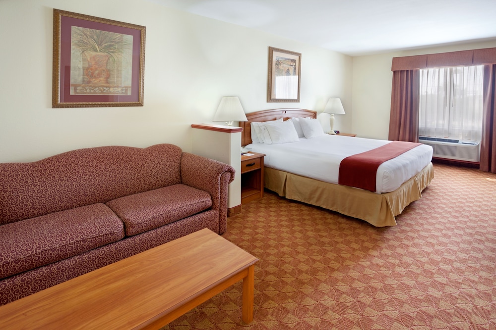 holiday inn express hotel and suites brownsville by ihg