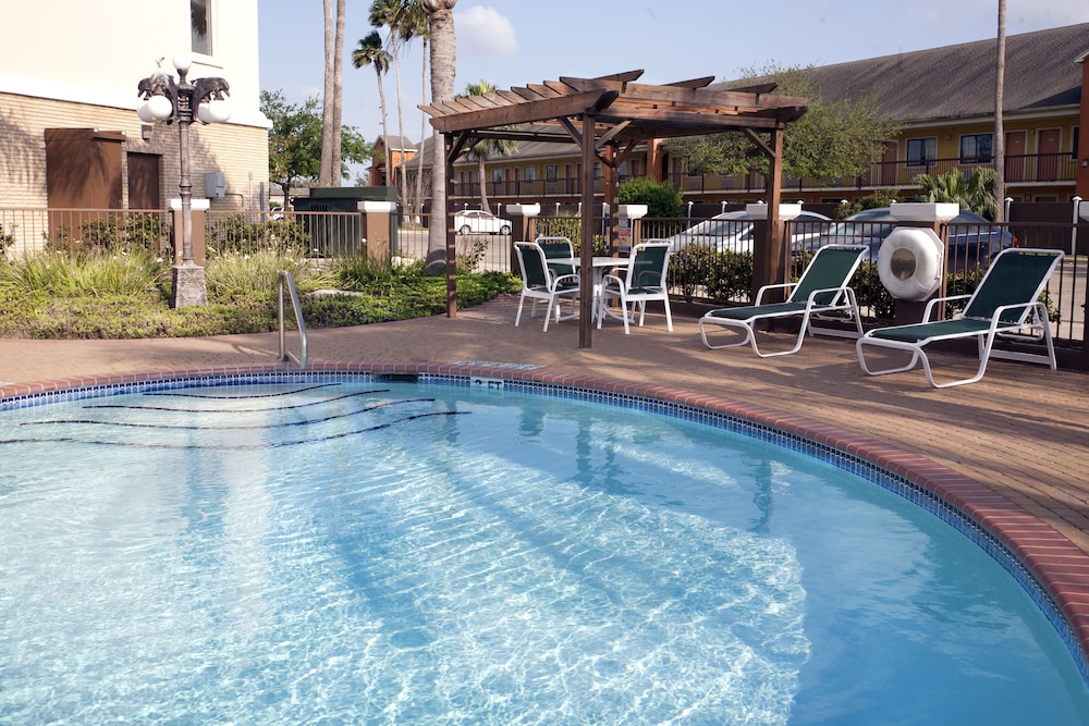 holiday inn express hotel and suites brownsville by ihg