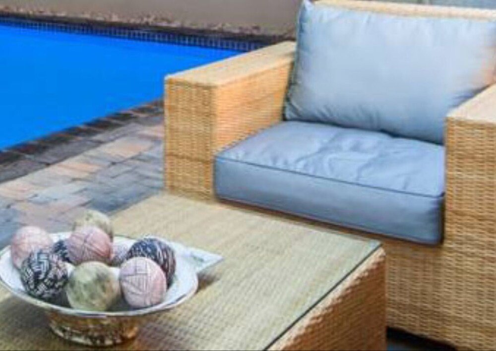 hobie beach guest house