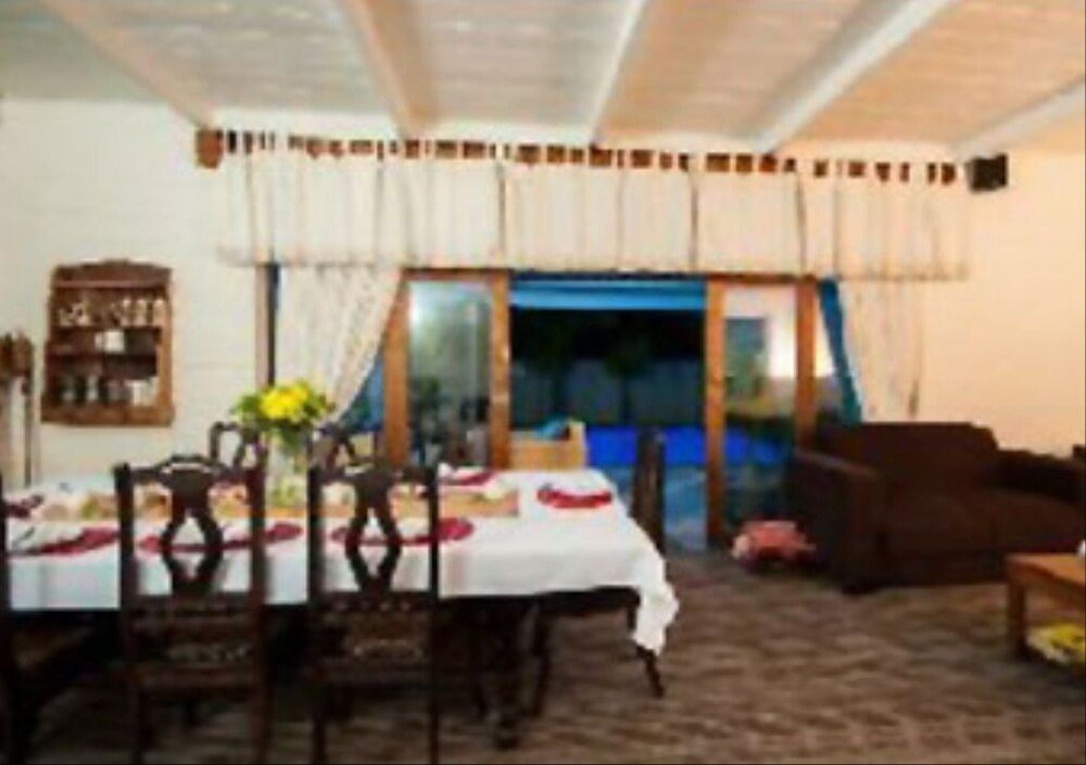 hobie beach guest house