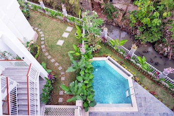 the sloth bali