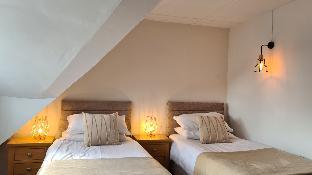 The Crown Hotel,Chichester Harbour>>Chichester,3 star