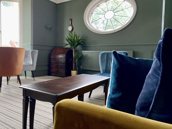 the emsworth bandb hotel