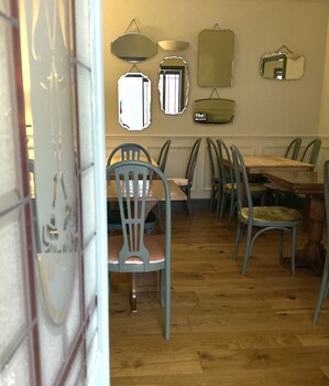 the emsworth bandb hotel